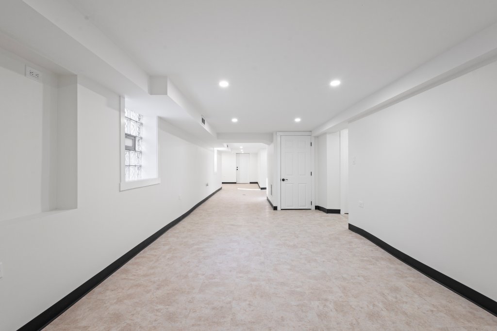 7034 South Wallace Street Chicago, IL 60621 - Photo 22 of 30 Gallery Image 22