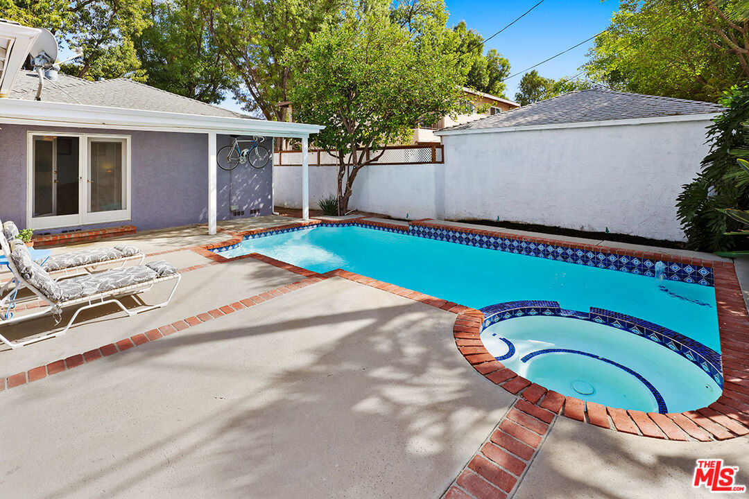 6705 Ruffner Avenue Lake Balboa, CA 91406 - Photo 23 of 27 Gallery Image 23