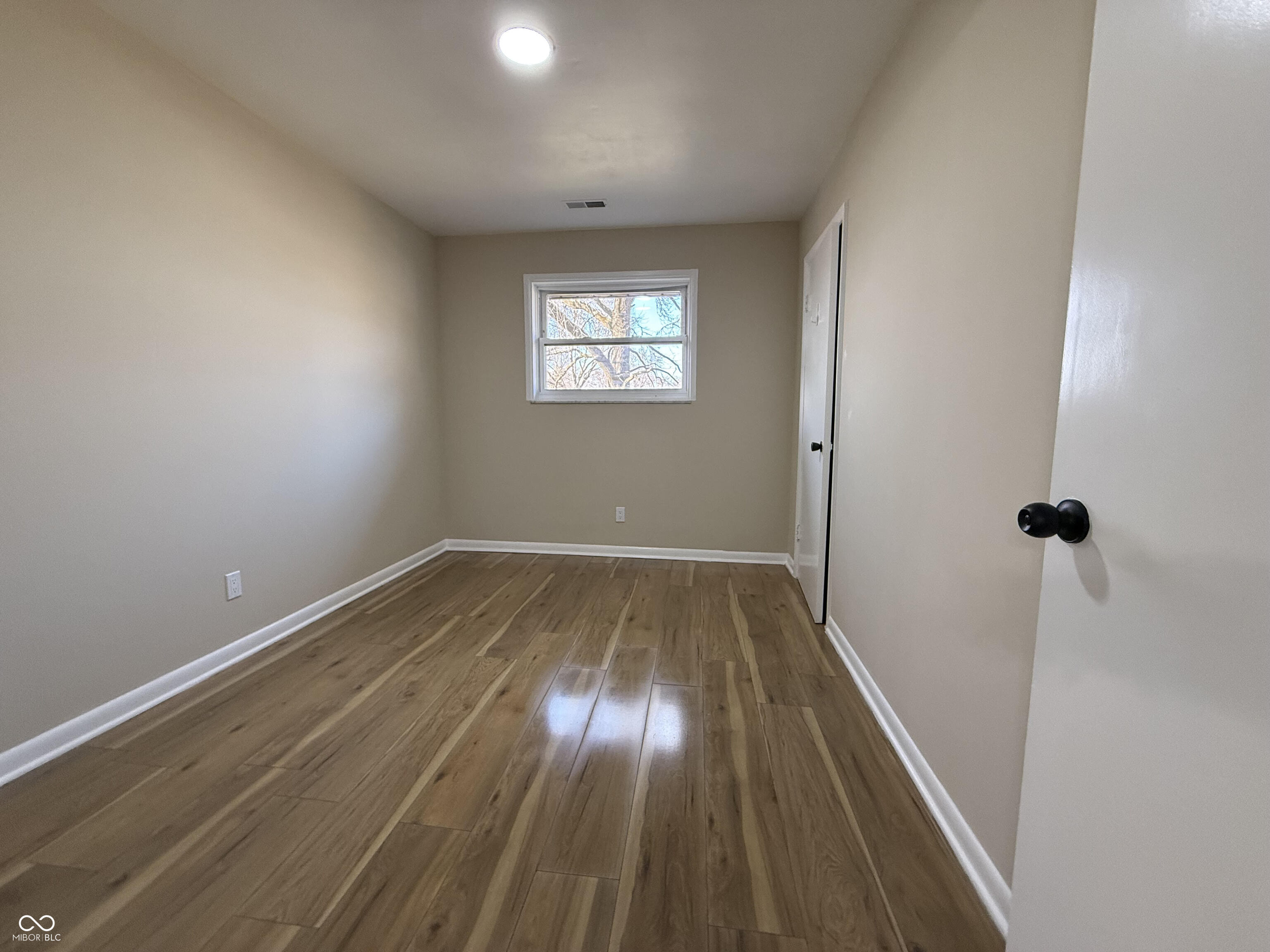 651 Fabyan Road Indianapolis, IN 46217 - Photo 16 of 26