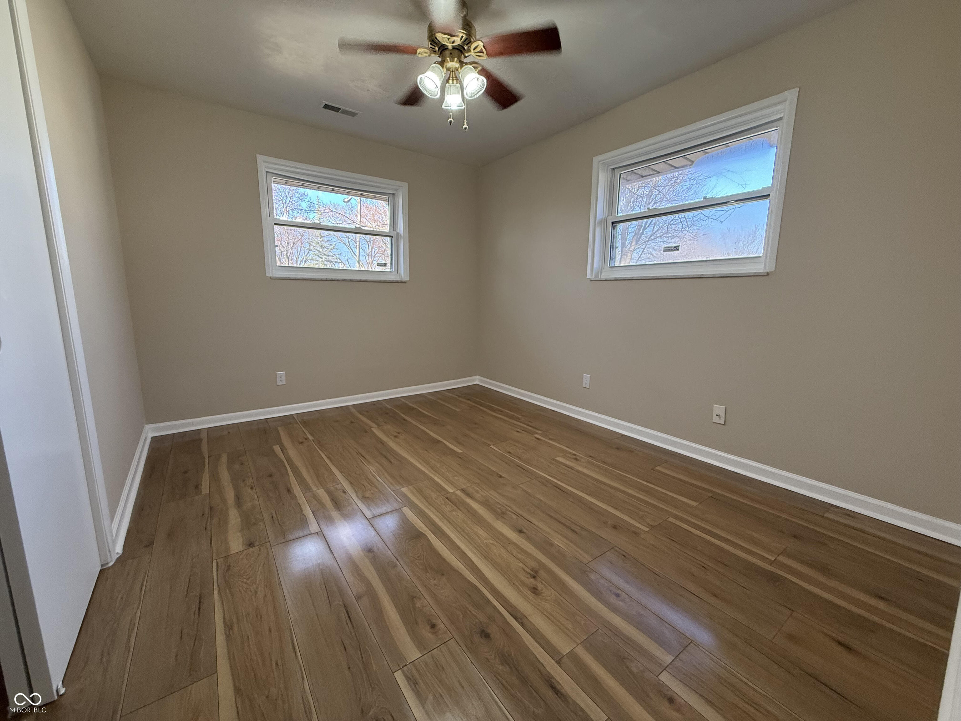 651 Fabyan Road Indianapolis, IN 46217 - Photo 18 of 26