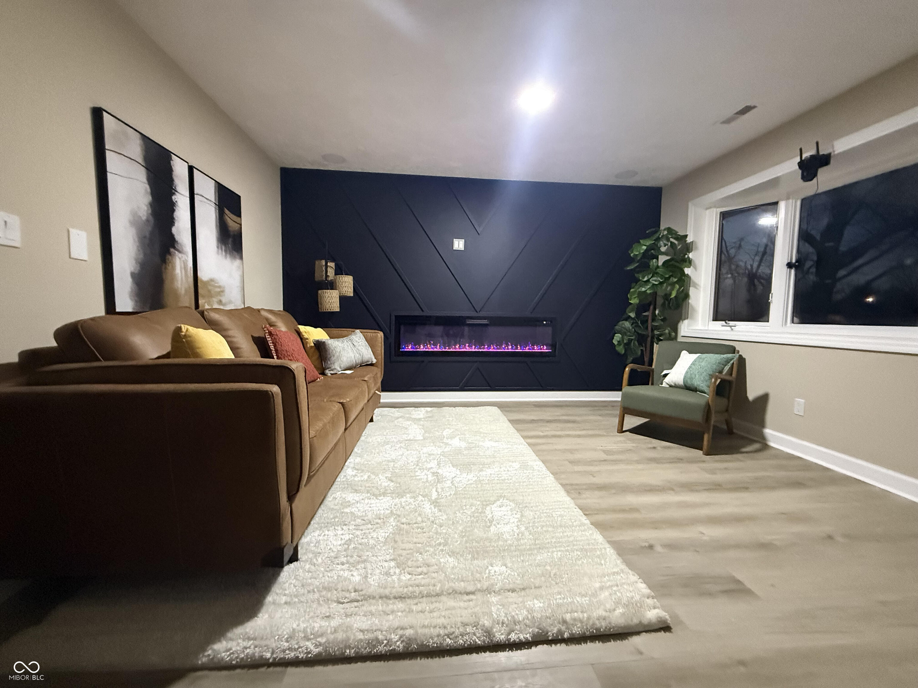 651 Fabyan Road Indianapolis, IN 46217 - Photo 4 of 26