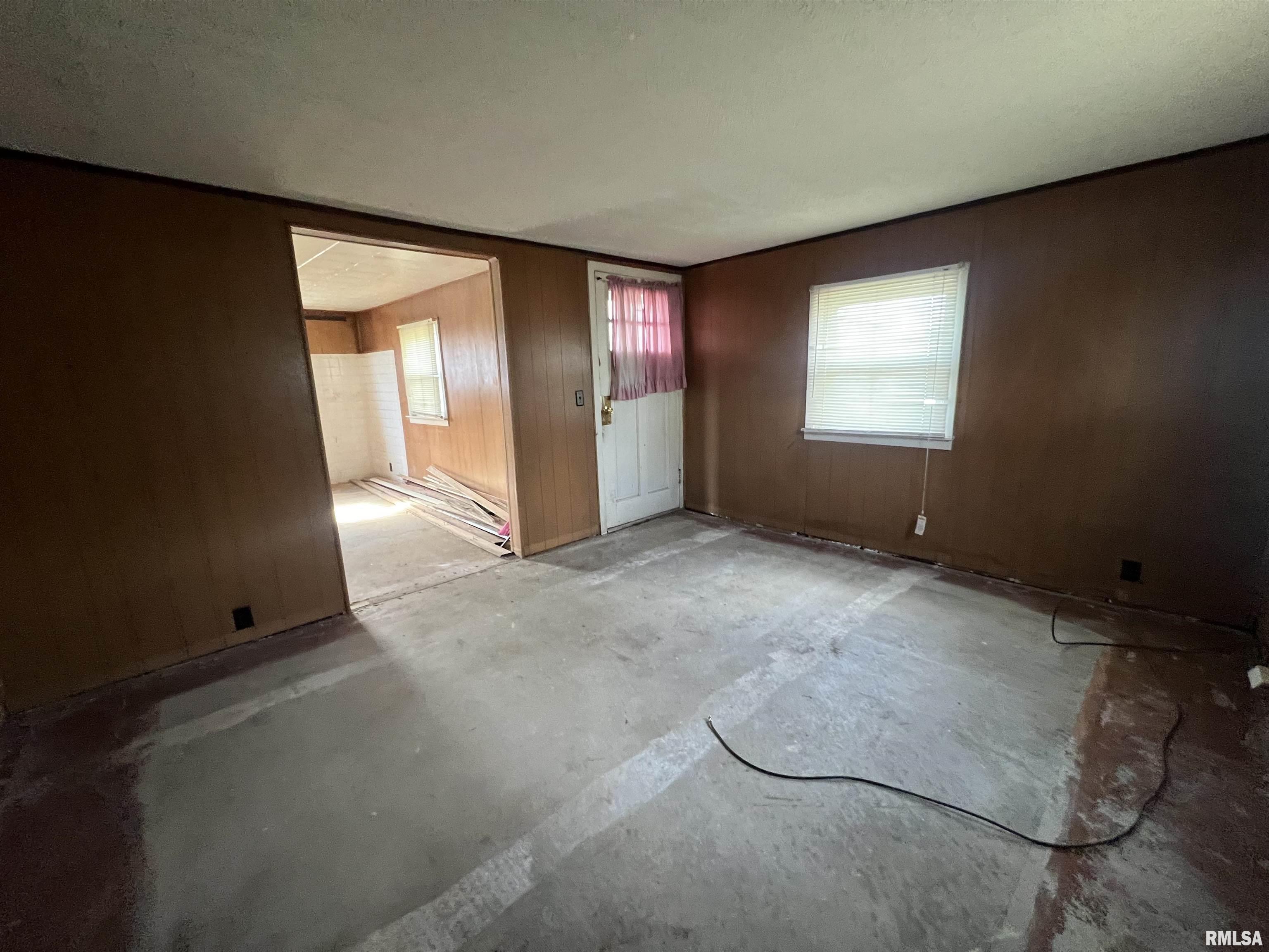 604 Highland Avenue Springfield, IL 62704 - Photo 6 of 8 Gallery Image 6
