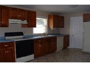 33-35 Forest Avenue Rochester, NH 03868 - Photo 5 of 6