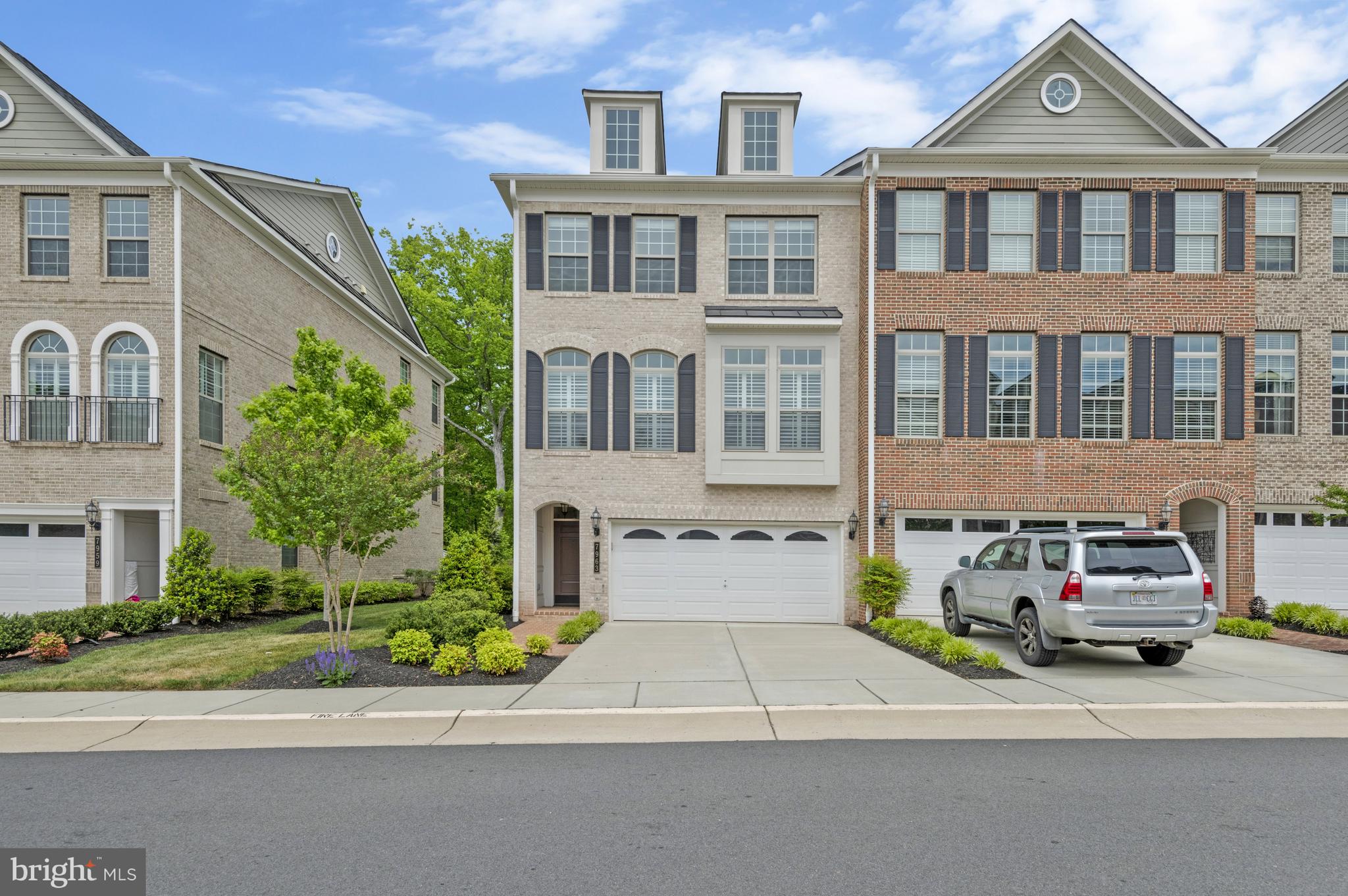 7963 Turtle Creek Circle Gainesville, VA 20155 - Photo 2 of 44