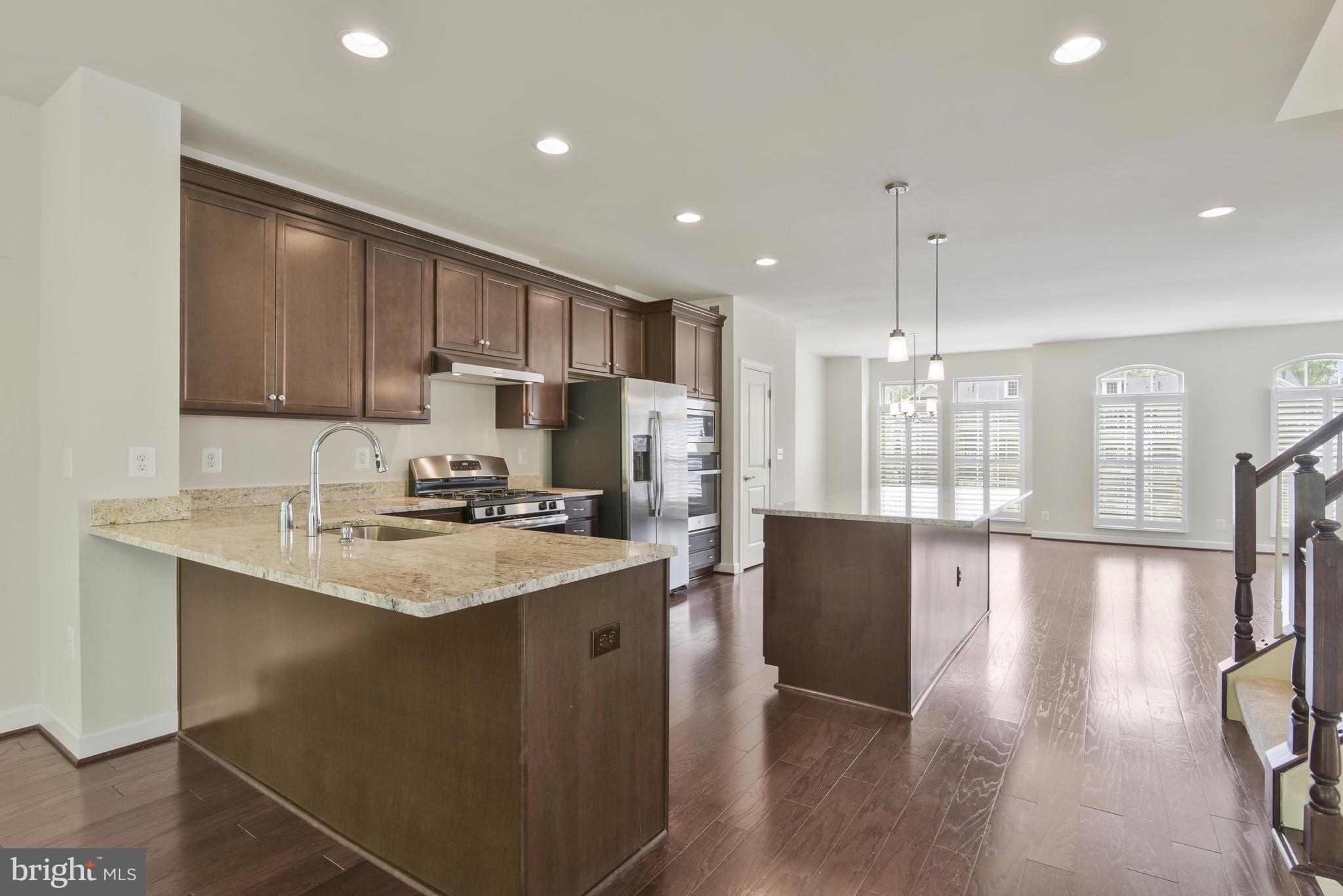 7963 Turtle Creek Circle Gainesville, VA 20155 - Photo 4 of 44