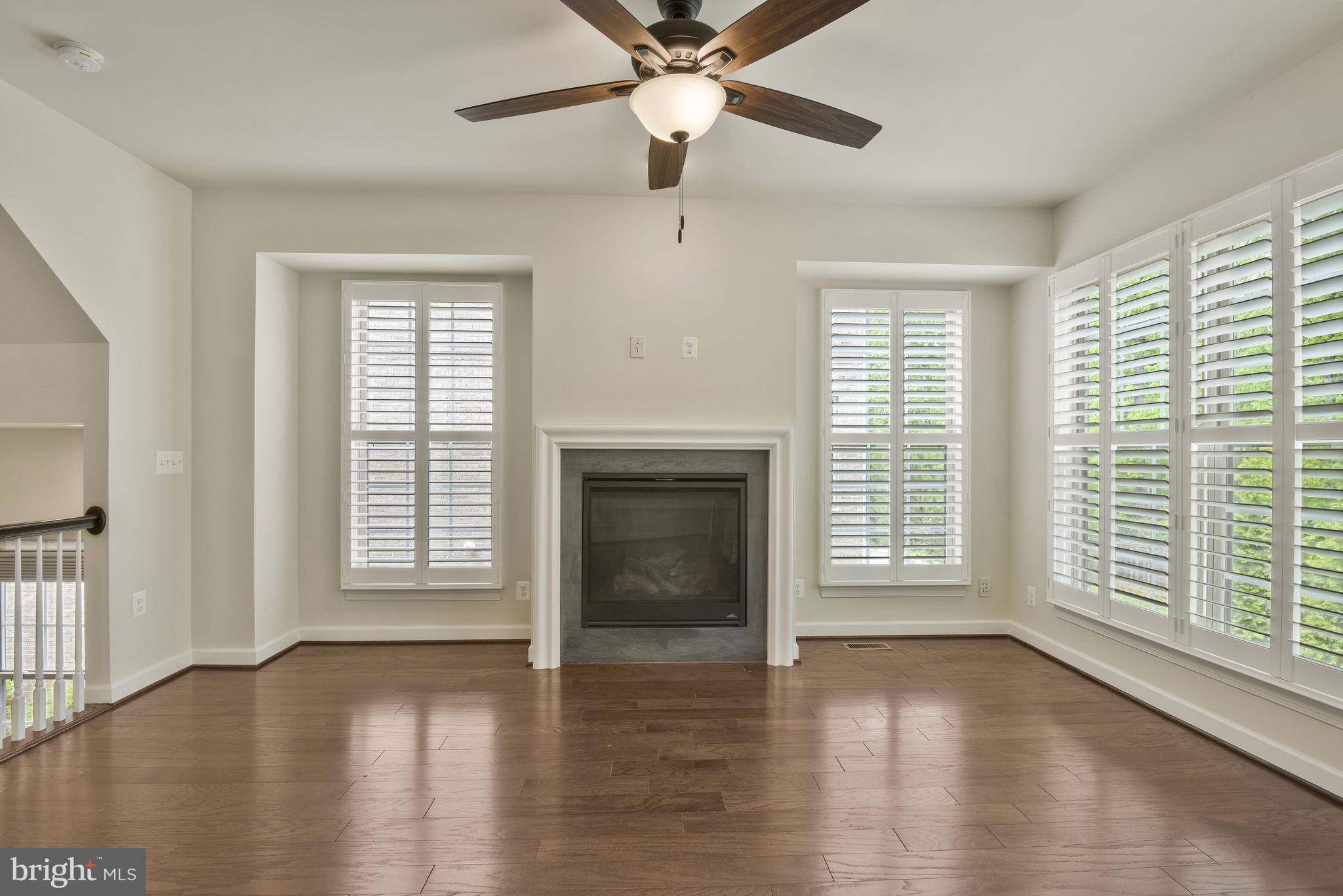 7963 Turtle Creek Circle Gainesville, VA 20155 - Photo 9 of 44