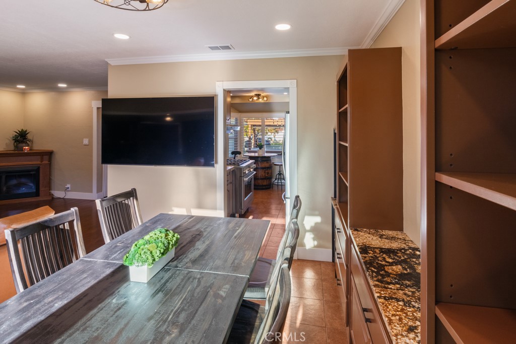 2425 Heather Avenue Long Beach, CA 90815 - Photo 17 of 56