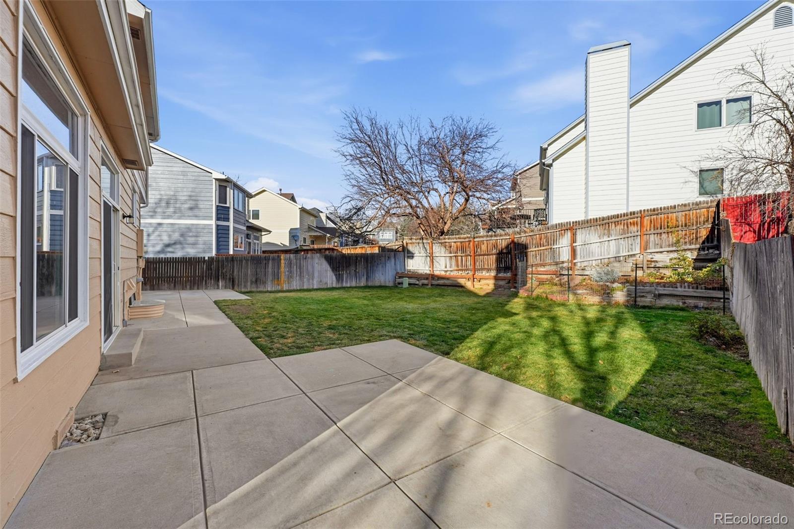 9426 Princeton Circle Highlands Ranch, CO 80130 - Photo 45 of 50 a view of a garden with pathway