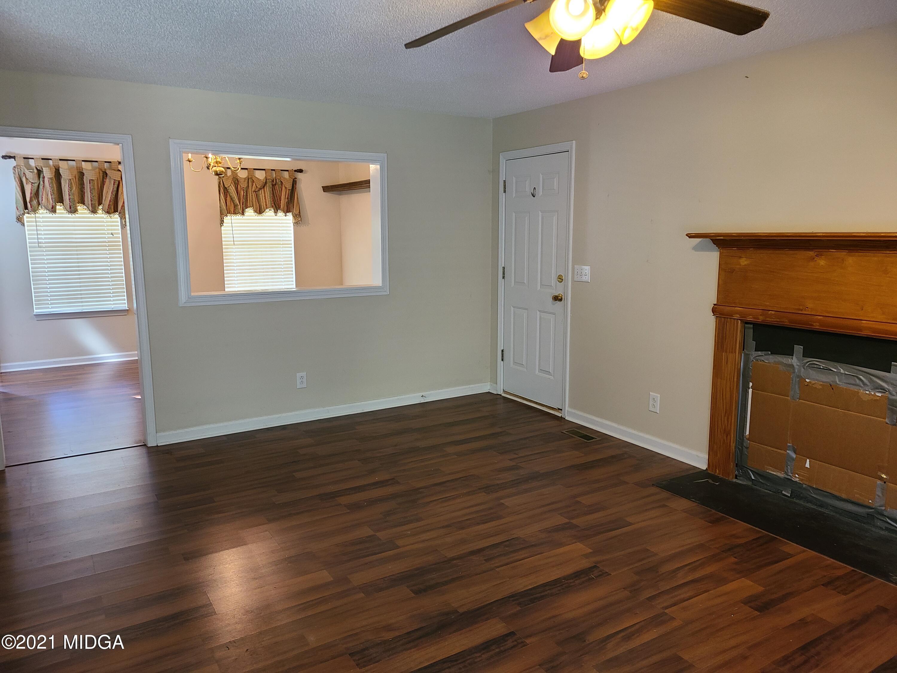 319 Overland Way Gray, GA 31032 - Photo 13 of 29 20210904_154130