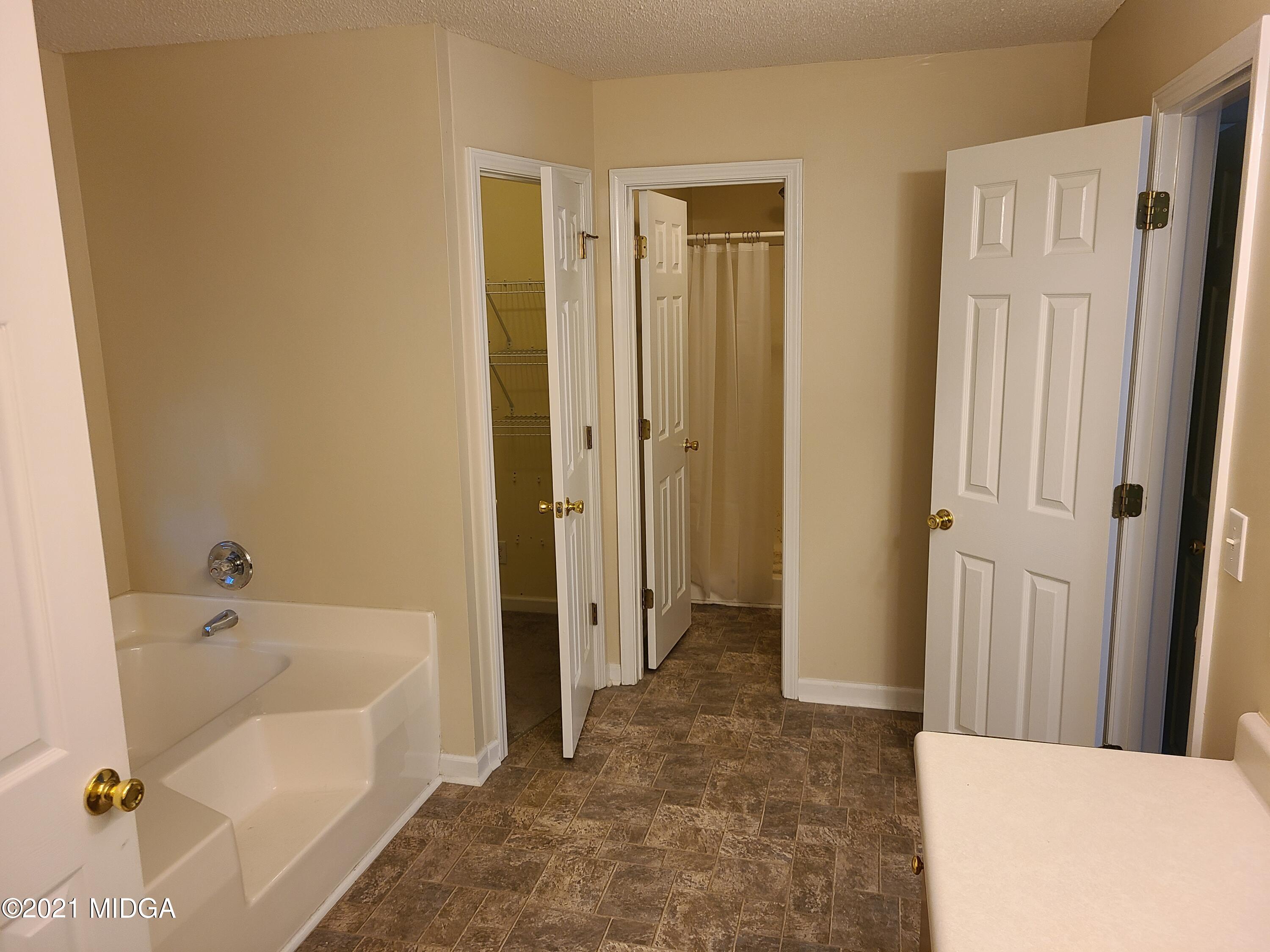 319 Overland Way Gray, GA 31032 - Photo 23 of 29 20210904_154420
