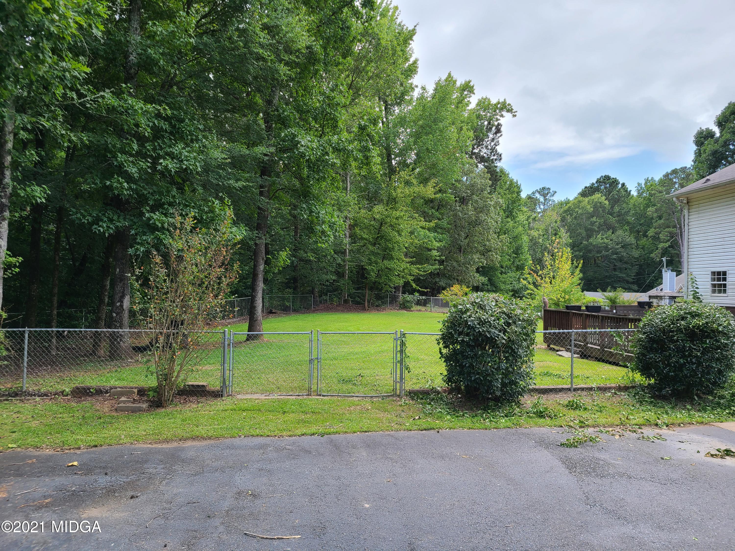 319 Overland Way Gray, GA 31032 - Photo 7 of 29 20210806_145319