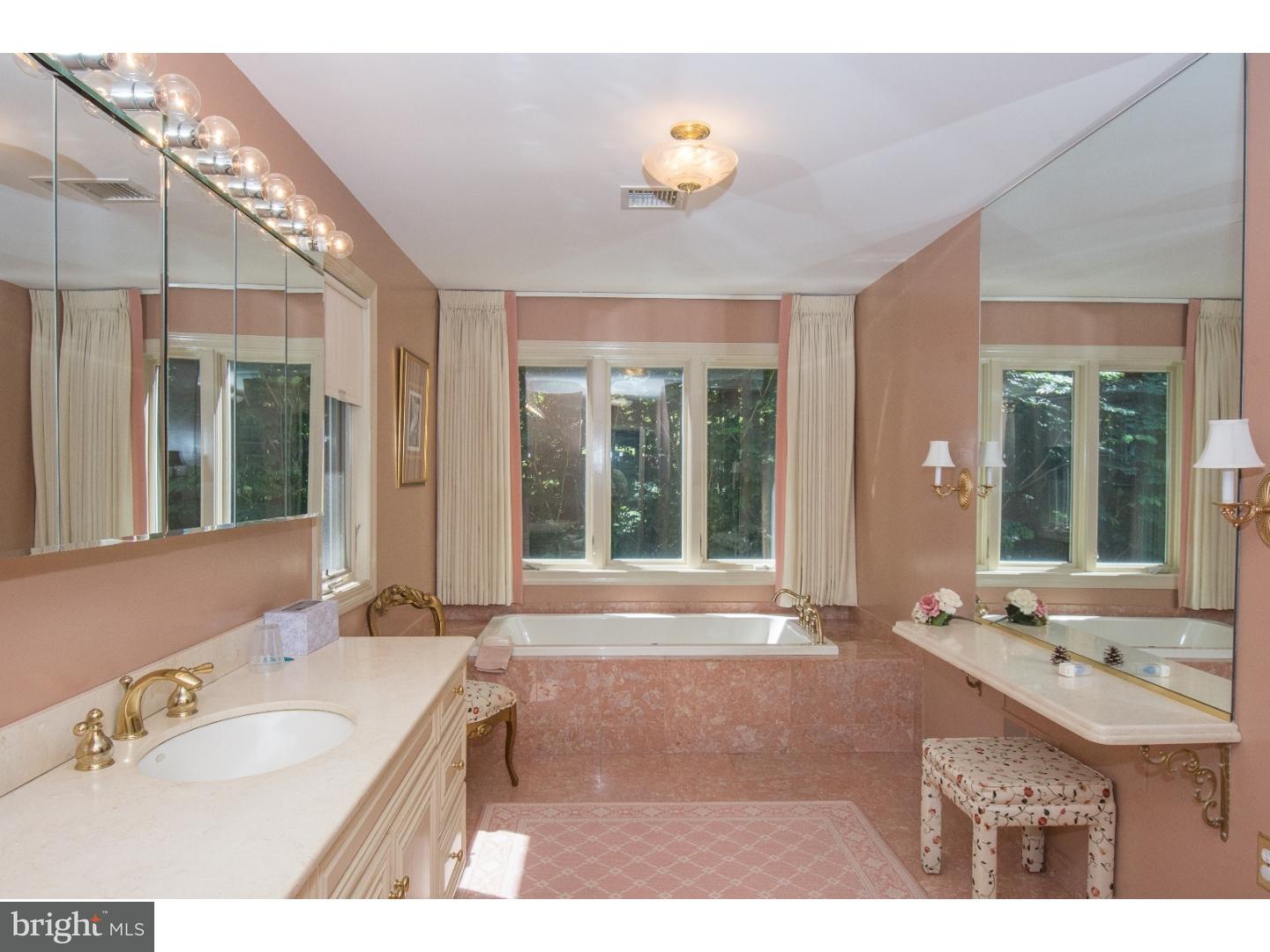 110 Davis Road Phoenixville, PA 19460 - Photo 18 of 23 Bathroom