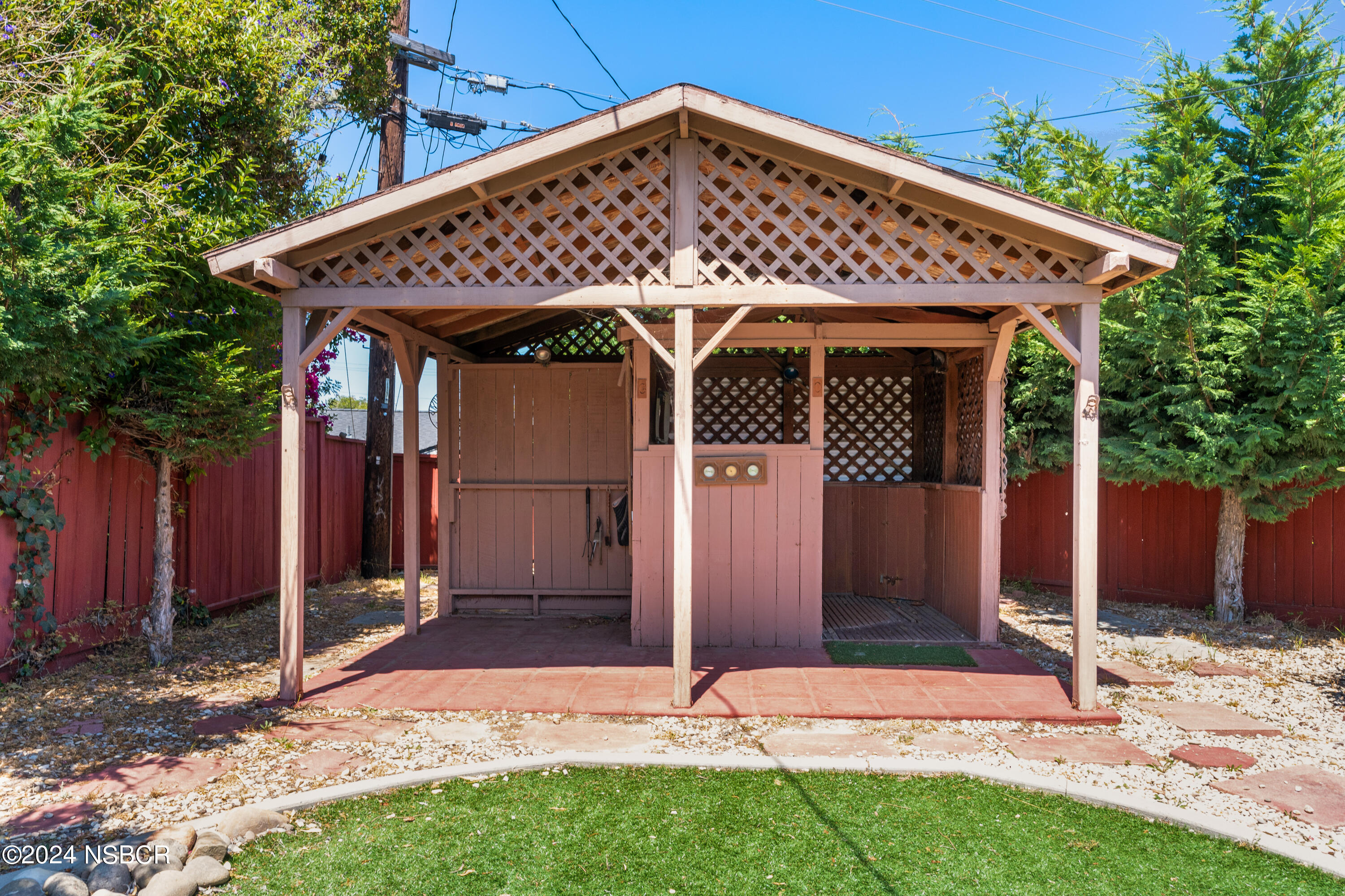 401 Mars Avenue Lompoc, CA 93436 - Photo 23 of 38 22_401 mars ave-22