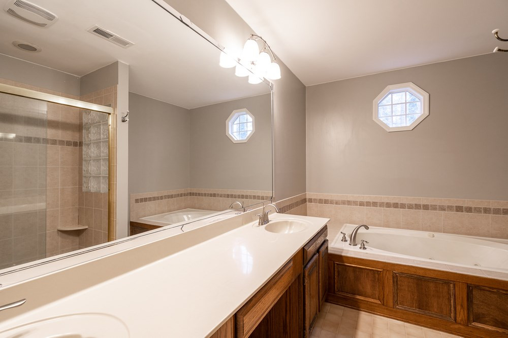 7933 Kingsland Drive Raleigh, NC 27613 - Photo 19 of 30 Master Bathroom