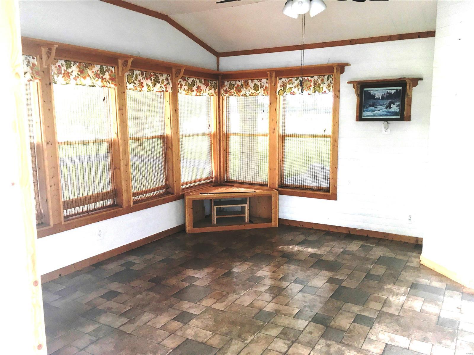 1501 Prairie Road Greenville, IL 62246 - Photo 13 of 33
