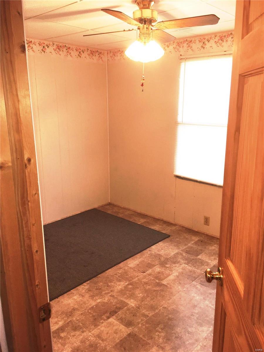 1501 Prairie Road Greenville, IL 62246 - Photo 29 of 33