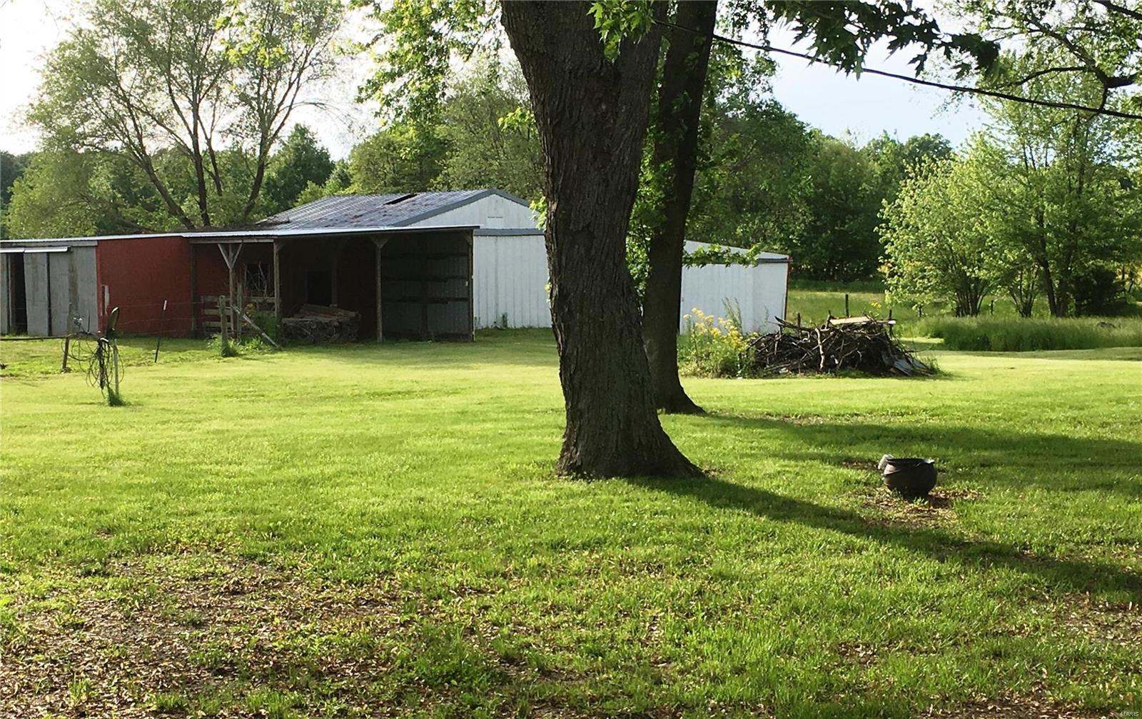 1501 Prairie Road Greenville, IL 62246 - Photo 5 of 33