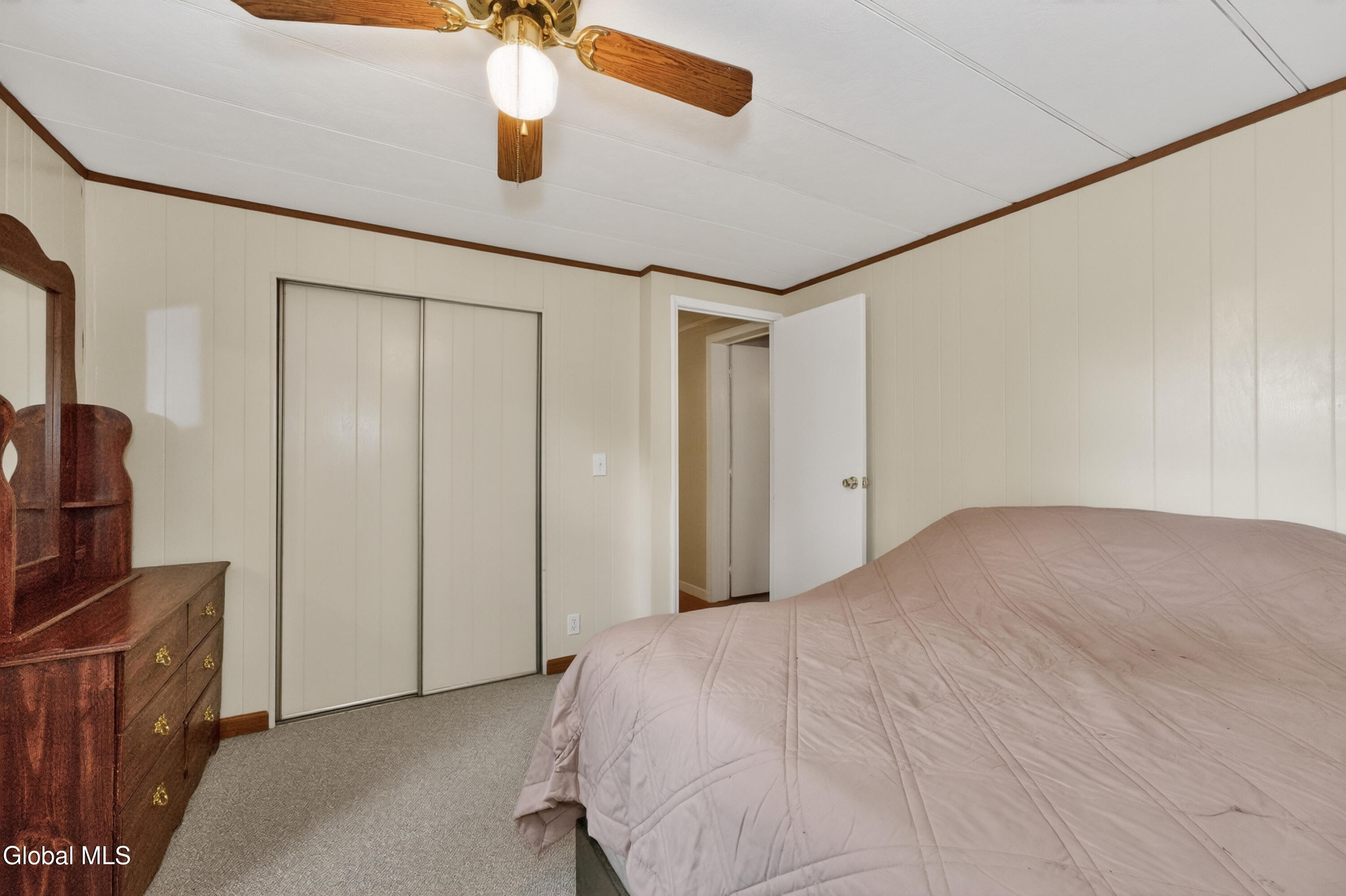 733 Pine Woods Road Melrose, NY 12121 - Photo 24 of 56 3 Bedroom 2