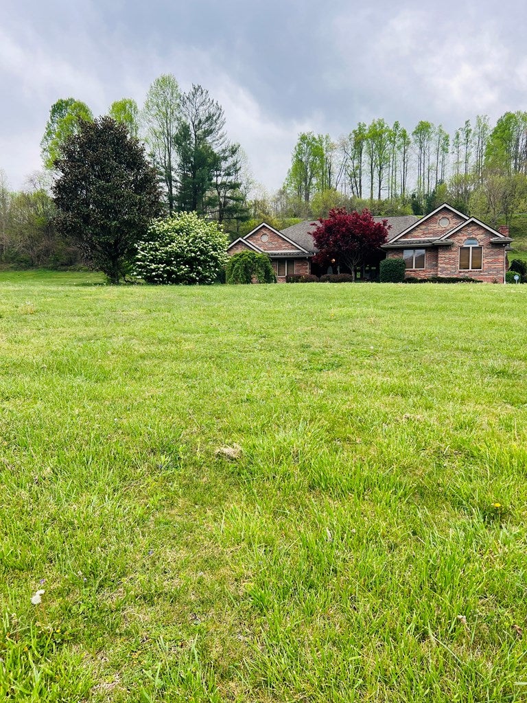 629 Chris Barney Road Dryden, VA 24243 - Photo 22 of 25 Gallery Image 22