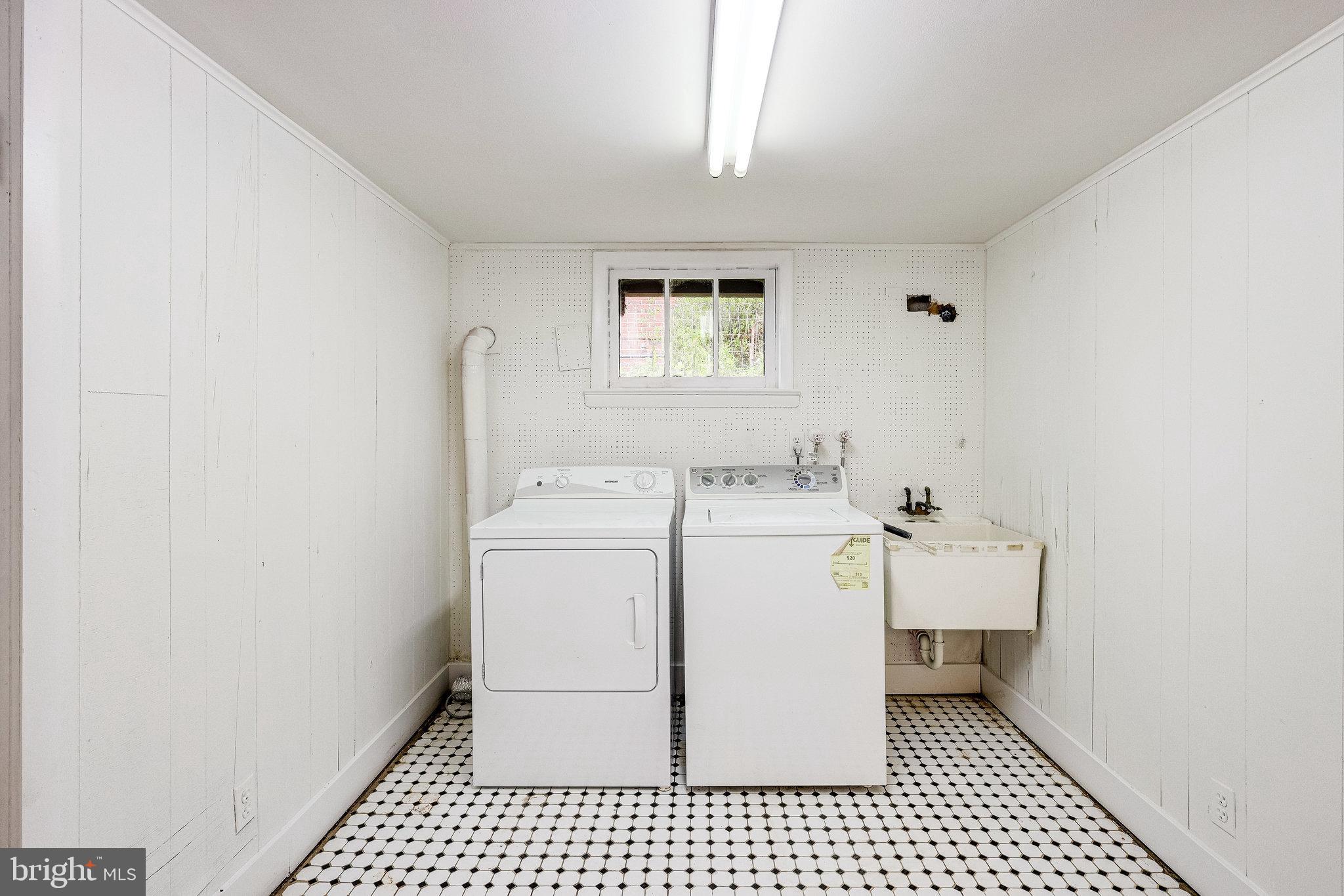 2431 33rd Street Southeast Washington, DC 20020 - Photo 32 of 36 Separate laundry room with utility sink