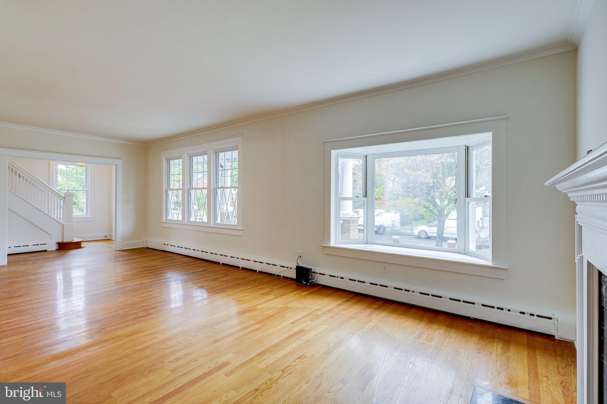2431 33rd Street Southeast Washington, DC 20020 - Photo 6 of 36 Baseboard radiant heat