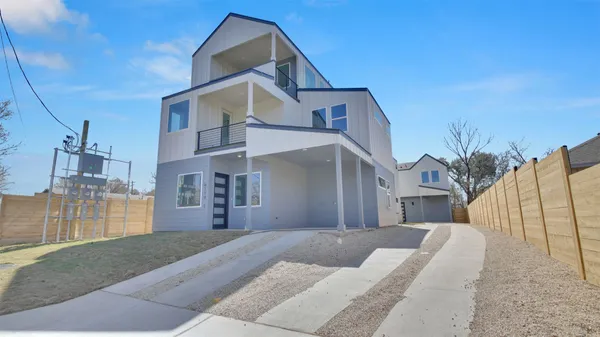 $3,000 | 6119 Atwood Street, Unit 1, Austin, TX 78741