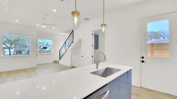 $3,000 | 6119 Atwood Street, Unit 1, Austin, TX 78741