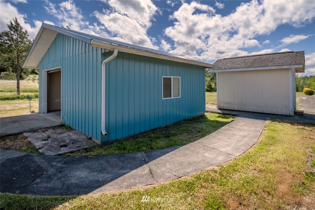 322 O Brien Road Port Angeles, WA 98362 - Photo 6 of 37 a front view of house with pathway