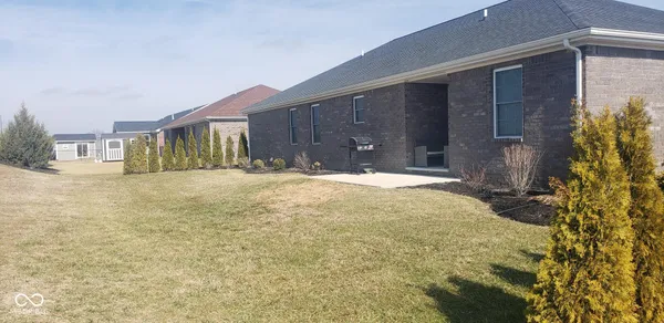 $389,900 | 1716 Bell Ford Drive East, Seymour, IN 47274