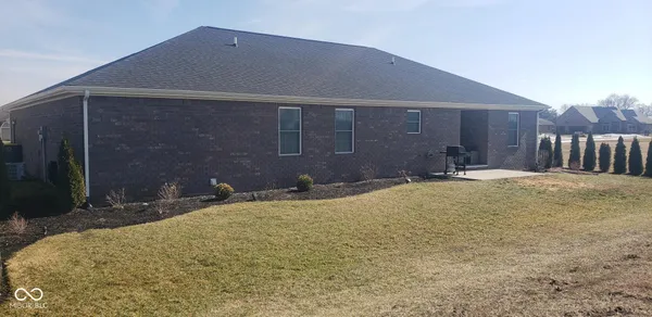 $389,900 | 1716 Bell Ford Drive East, Seymour, IN 47274