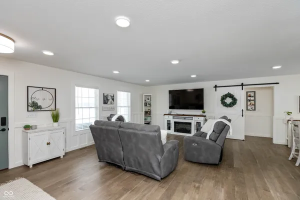 $389,900 | 1716 Bell Ford Drive East, Seymour, IN 47274