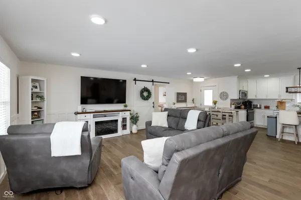 $389,900 | 1716 Bell Ford Drive East, Seymour, IN 47274