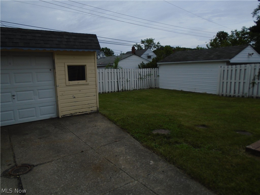 13305 Littleton Road Cleveland, OH 44125 - Photo 16 of 16 Gallery Image 16