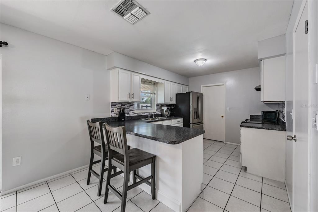 11224 Sheffield Road Spring Hill, FL 34608 - Photo 12 of 34 Gallery Image 12