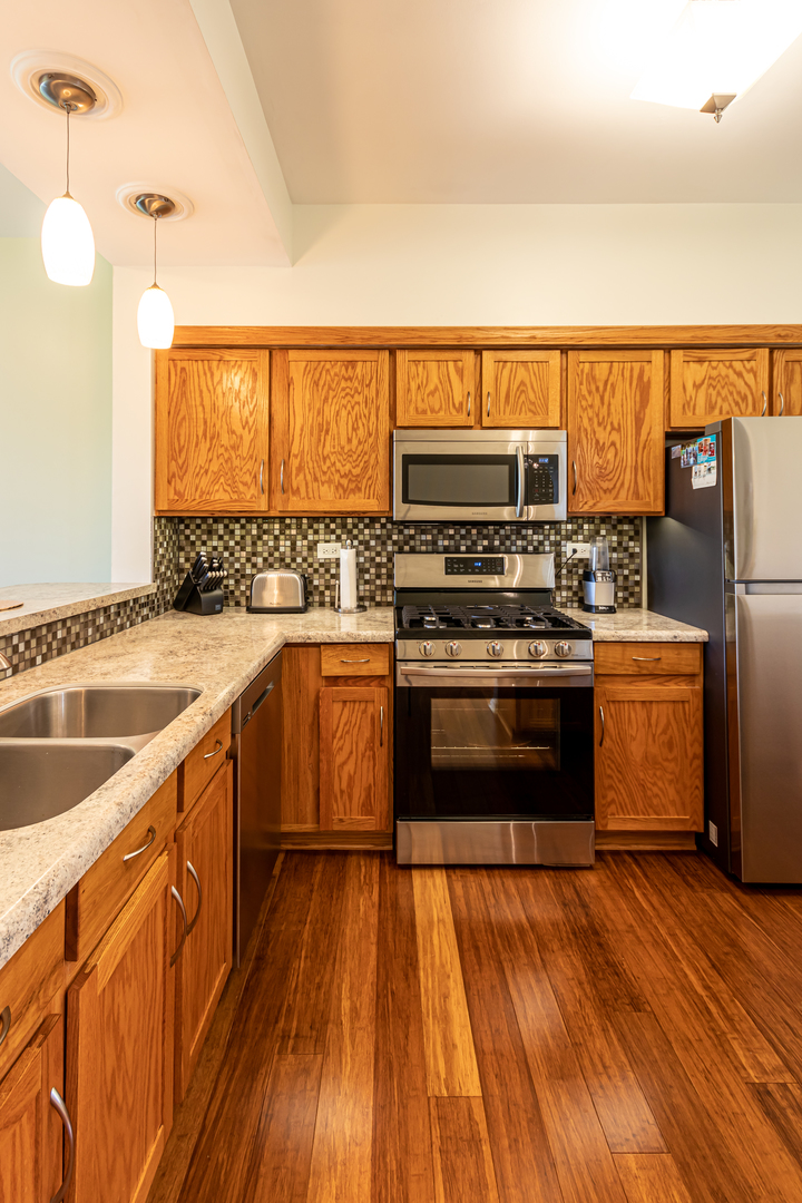 17777 Braewick Road Gurnee, IL 60031 - Photo 4 of 18