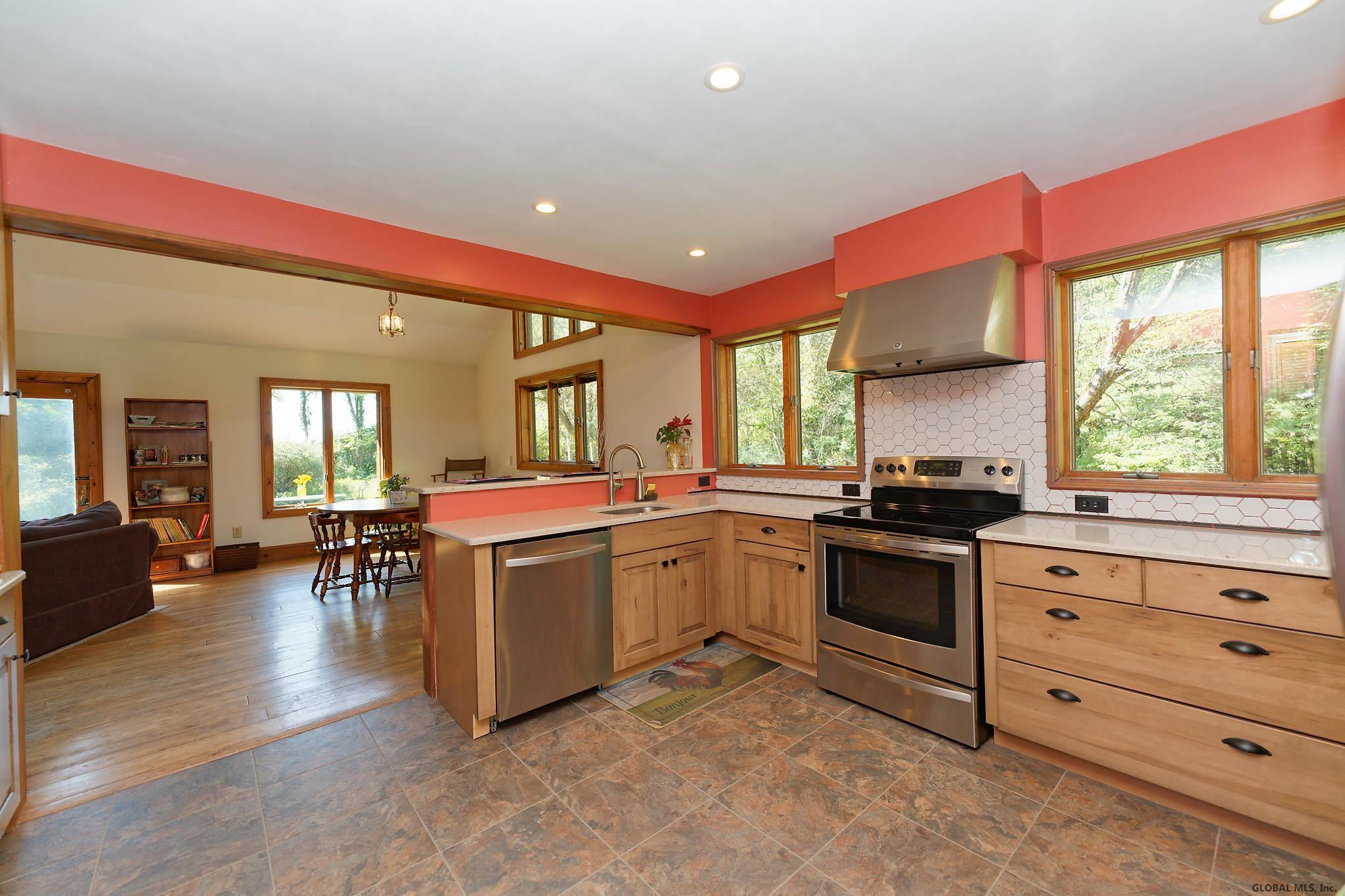 42 East Lake Road Cossayuna, NY 12823 - Photo 20 of 52 Photo 20