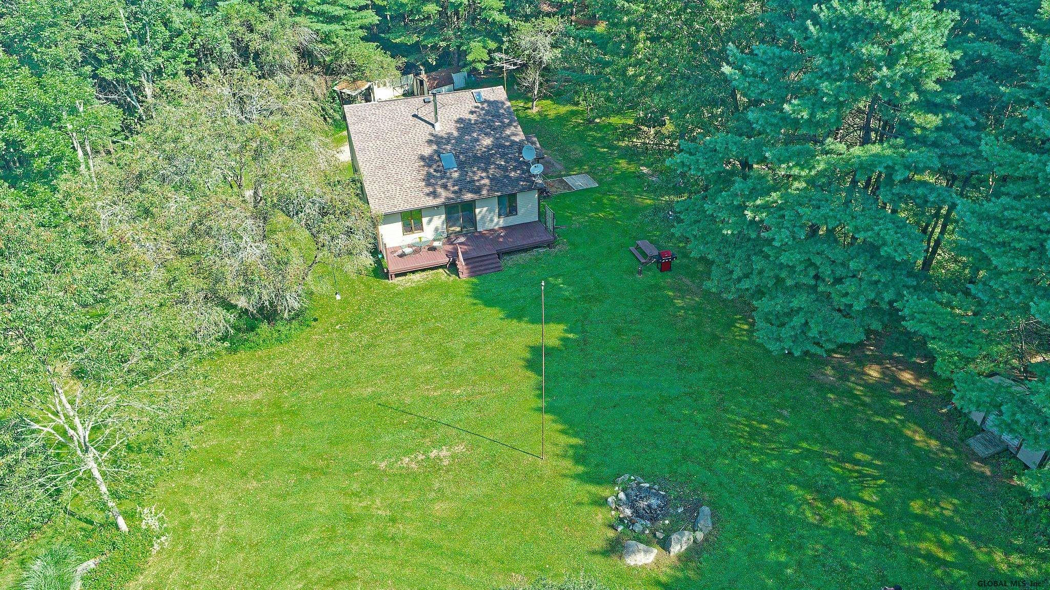 42 East Lake Road Cossayuna, NY 12823 - Photo 5 of 52 Photo 5