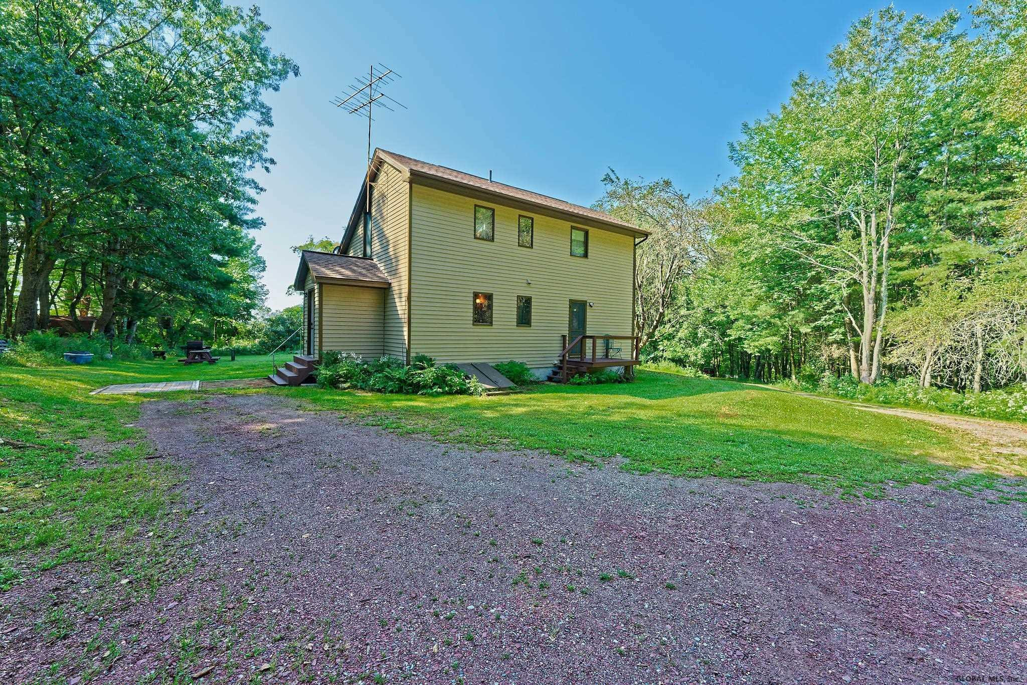 42 East Lake Road Cossayuna, NY 12823 - Photo 8 of 52 Photo 8