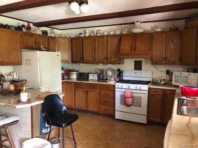 2474 South Bard Road Gladwin, MI 48624 - Photo 14 of 28 Gallery Image 14