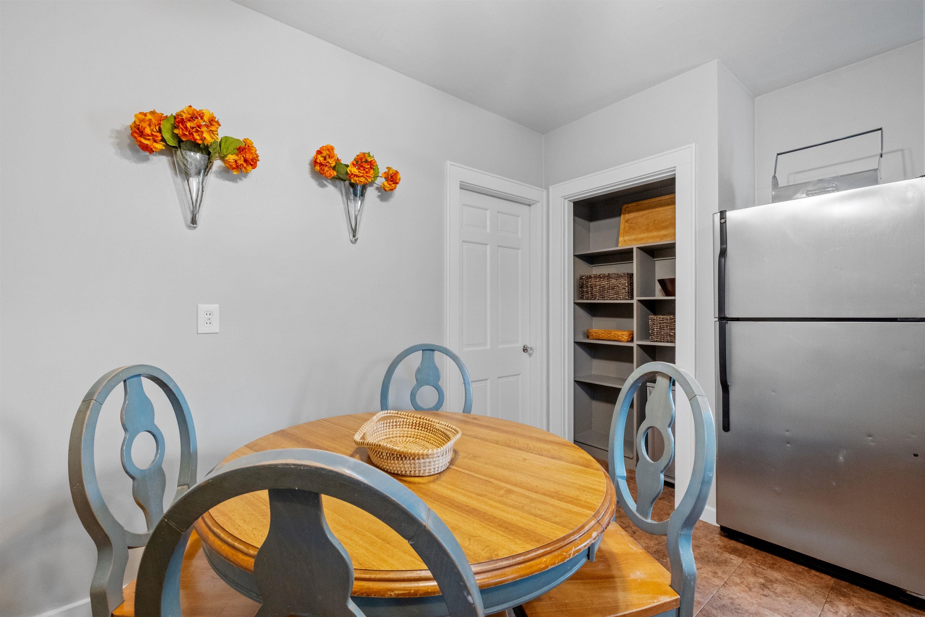 989 Union Street Manchester, NH 03104 - Photo 14 of 48