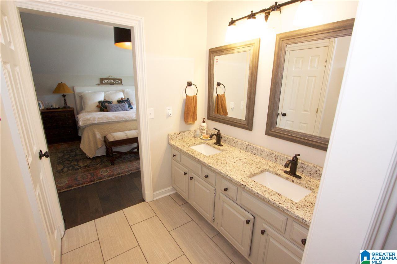 637 Shades Crest Road Hoover, AL 35226 - Photo 12 of 27 Gallery Image 12