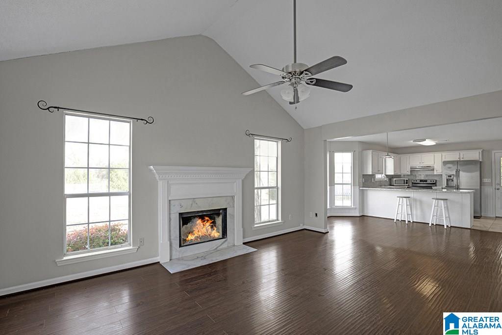 278 Park Pl Way Alabaster, AL 35007 - Photo 3 of 18
