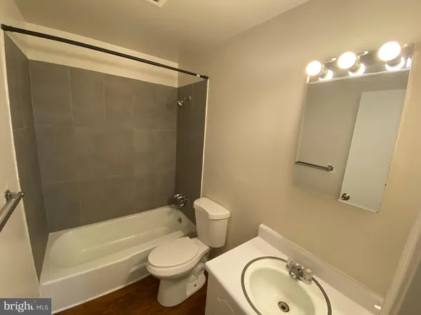 $1,795 | 719 Olde Greenwich Circle, Fredericksburg, VA 22408