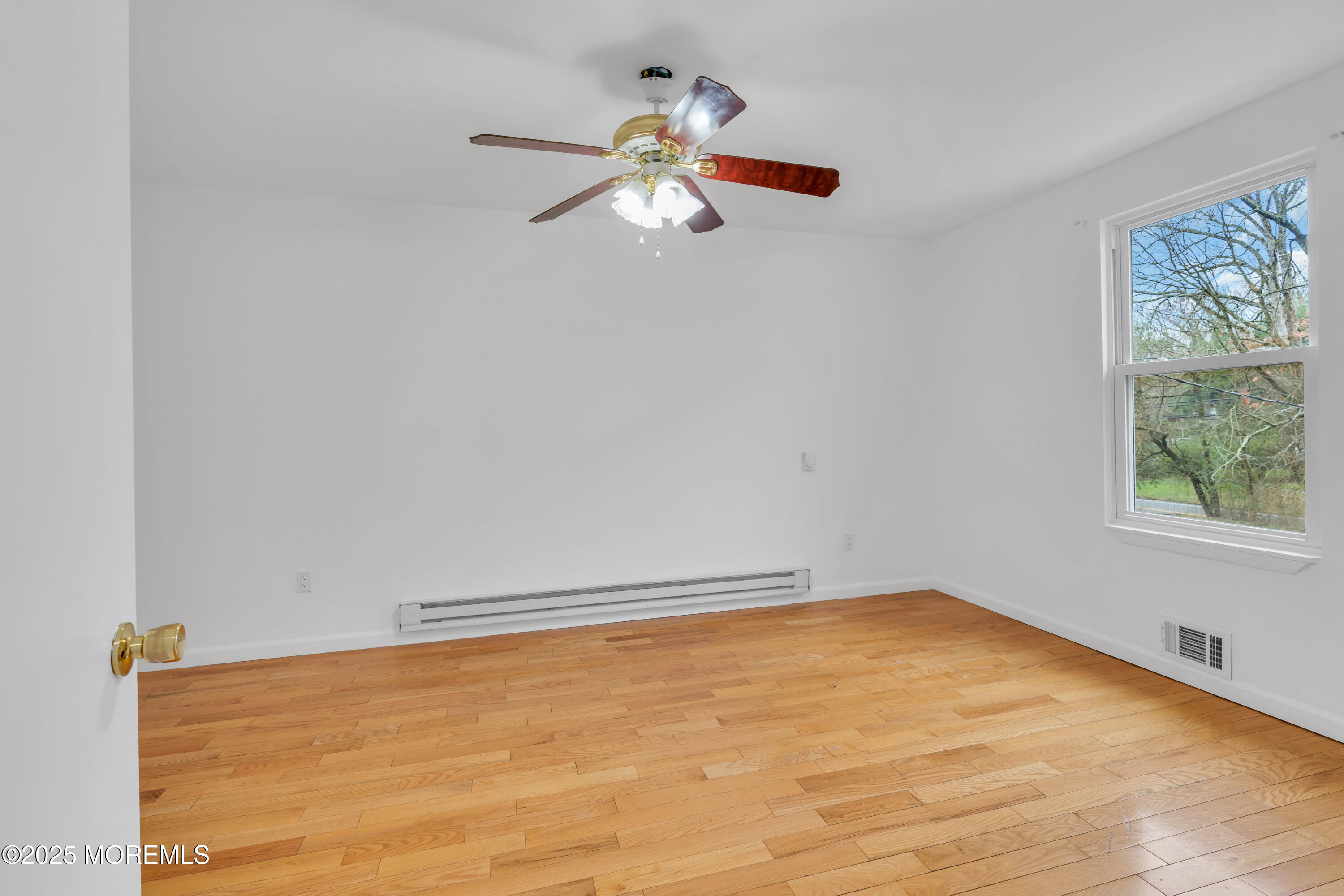 115 Leesville Road Jackson, NJ 08527 - Photo 21 of 42 Bedroom 1