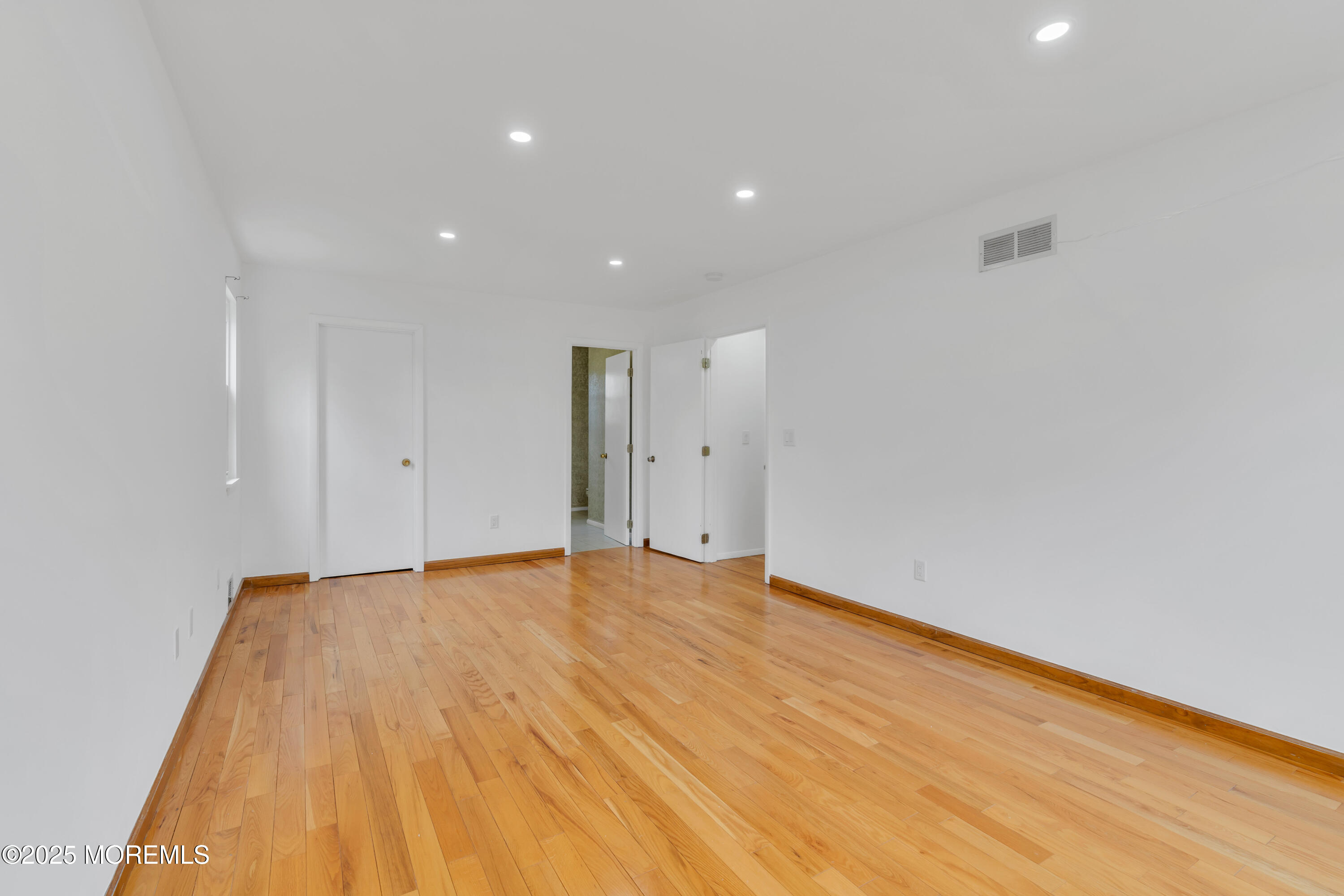 115 Leesville Road Jackson, NJ 08527 - Photo 25 of 42 Master Bedroom