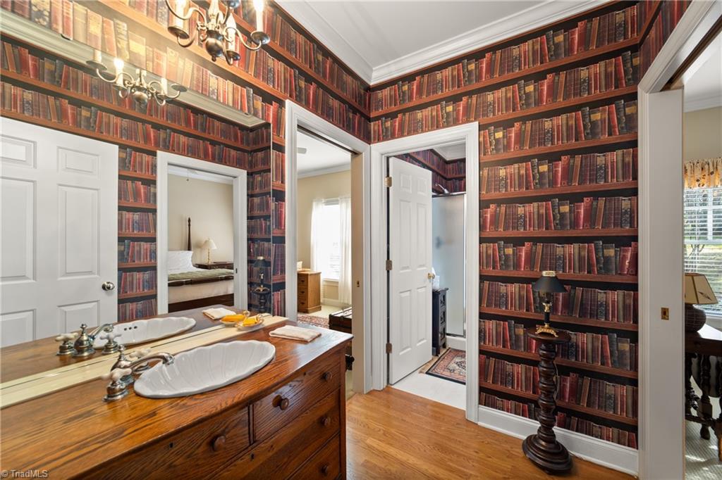 1905 Curraghmore Road Clemmons, NC 27012 - Photo 21 of 40 Powder Room/2nd Bath