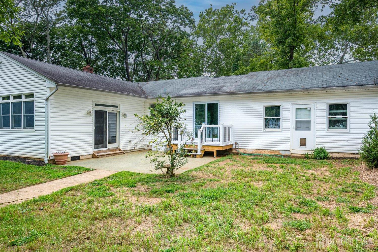 58 Pleasant Valley Road Old Bridge, NJ 08857 - Photo 31 of 33 Gallery Image 31