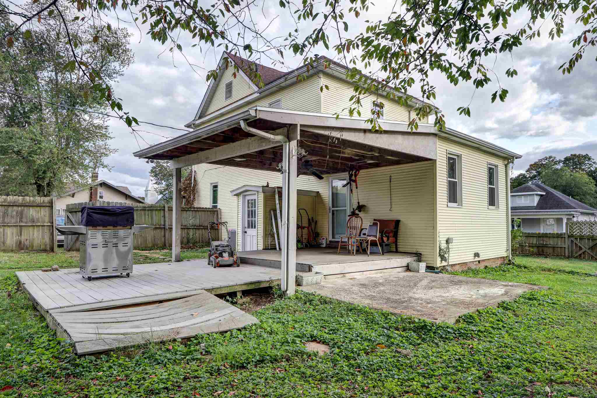 75 2nd Street Elberfeld, IN 47613 - Photo 27 of 35 Gallery Image 27