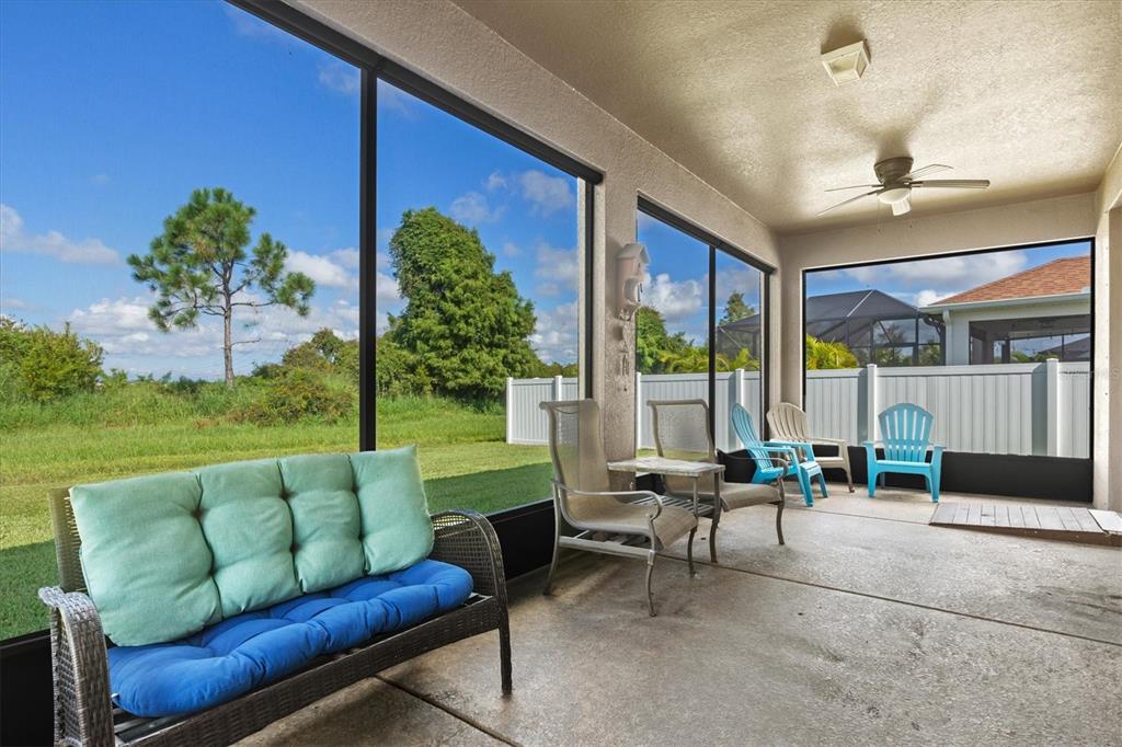 7923 111th Terrace East Parrish, FL 34219 - Photo 40 of 80 a living room with furniture and a large window