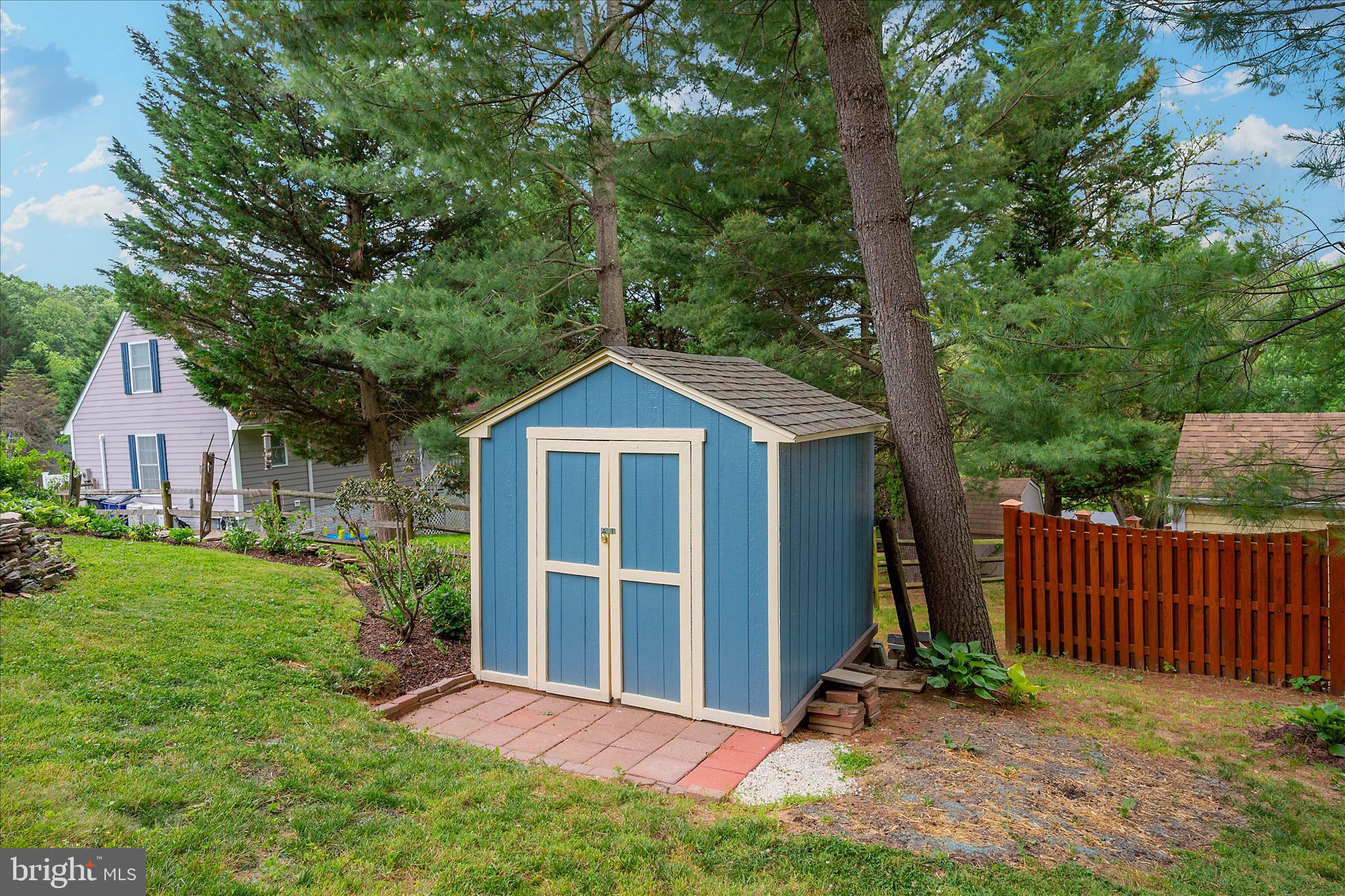 6596 East Lakeridge Road New Market, MD 21774 - Photo 74 of 131 Shed